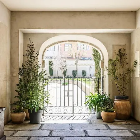Stunning 13th Century Luxury Villa* Garden & Pool Villa
