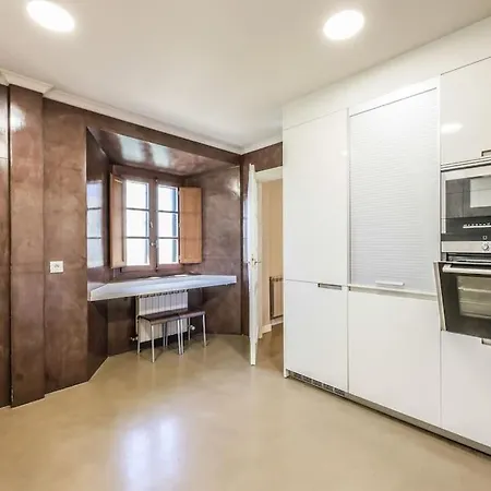 Βίλα Stunning 13th Century Luxury Villa* Garden & Pool *