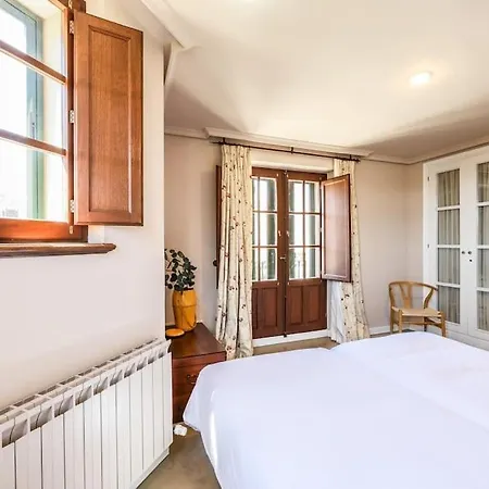 Βίλα Stunning 13th Century Luxury Villa* Garden & Pool