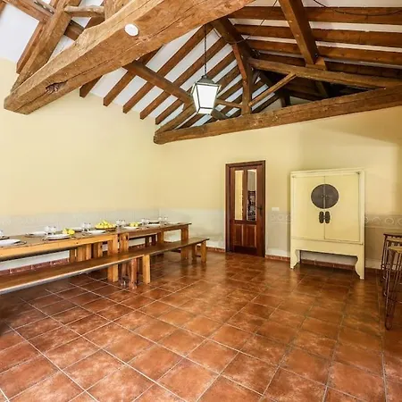 Stunning 13th Century Luxury Villa* Garden & Pool Villa