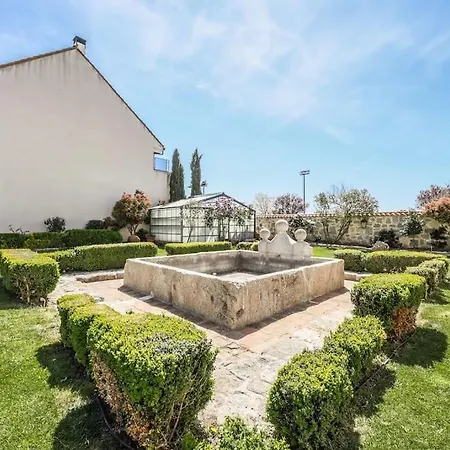 Stunning 13th Century Luxury Villa* Garden & Pool Βίλα Ávila
